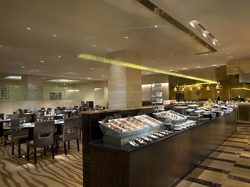 Celebrity International Grand Hotel Beijing Exterior photo